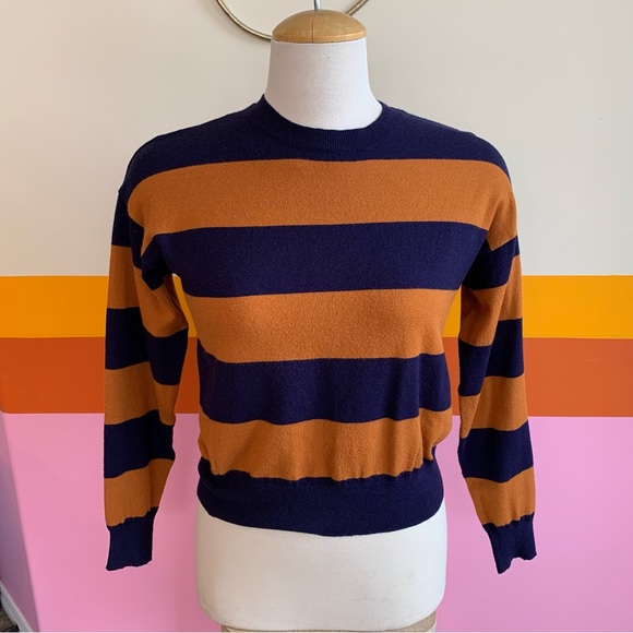 FOREVER 21 blue and gold striped sweater. - Picture 2 of 2